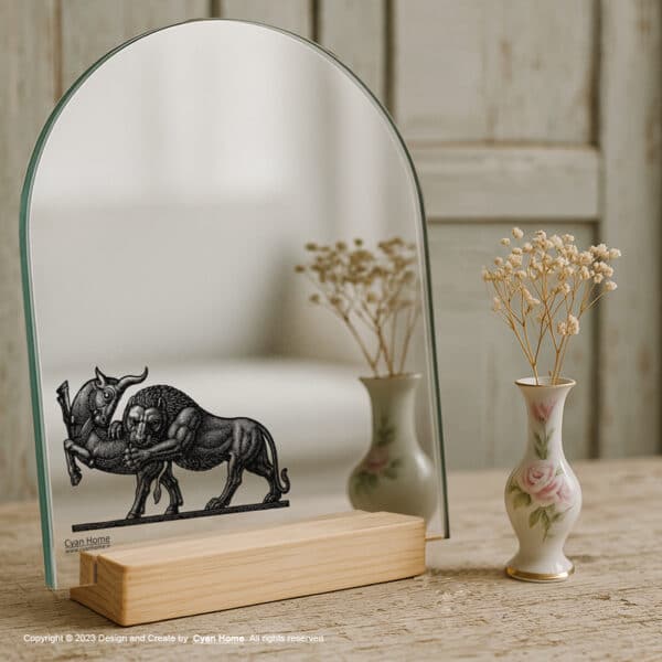 آینه با پایه چوبی