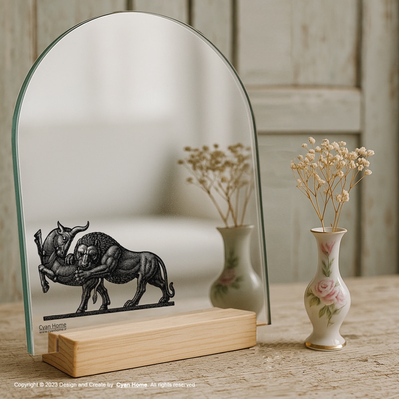 آینه با پایه چوبی